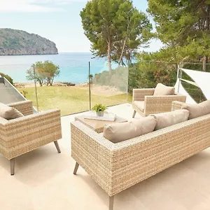 **** Apartahotel Bahía España